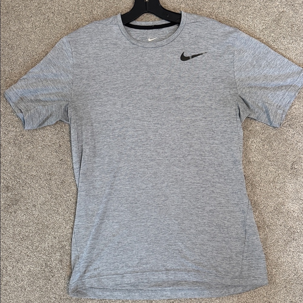Nike T Shirt